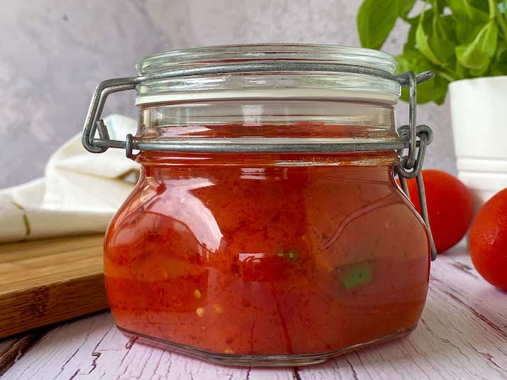 Authentic Italian Homemade Tomato Sauce