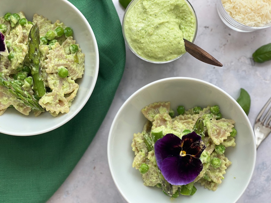 Asparagus Pasta with Ricotta Pea Pesto